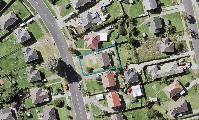 46 Farringdon Street, Glen Innes, Auckland - Carousel 1