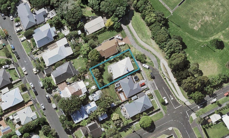 213 Victoria Road, Devonport, Auckland - Carousel 1