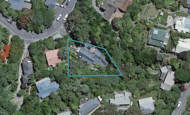 9A Mairangi Road, Wadestown, Wellington - Carousel 1