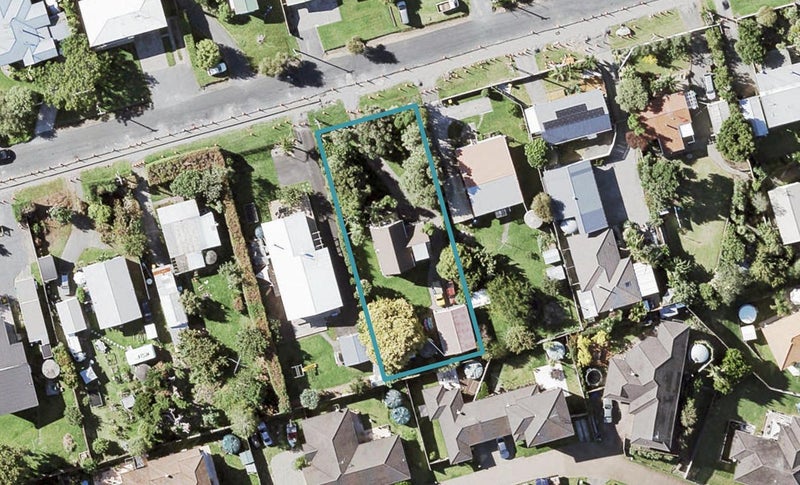 15 Second View Avenue, Beachlands, Auckland - Carousel 1