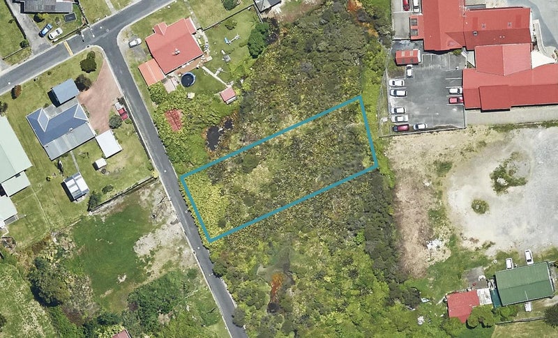 13 Tokoihi Street, Ohinemutu, Rotorua - Carousel 1