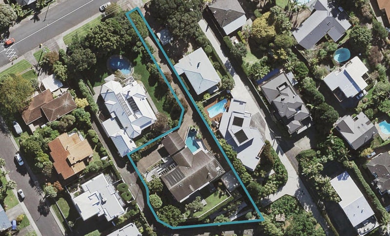 31 Maritime Terrace, Birkenhead, Auckland - Carousel 1