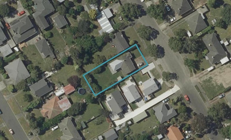 32 Ihle Street, Terrace End, Palmerston North - Carousel 1