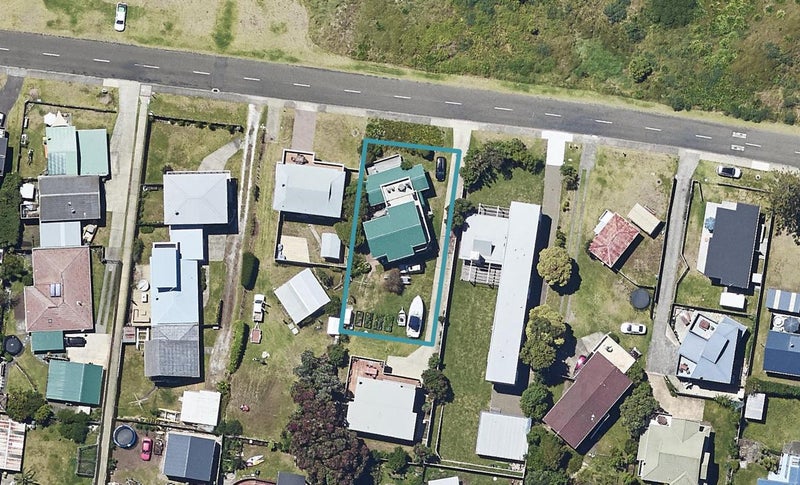 304 Ocean Road, Ohope, Ohope - Carousel 1