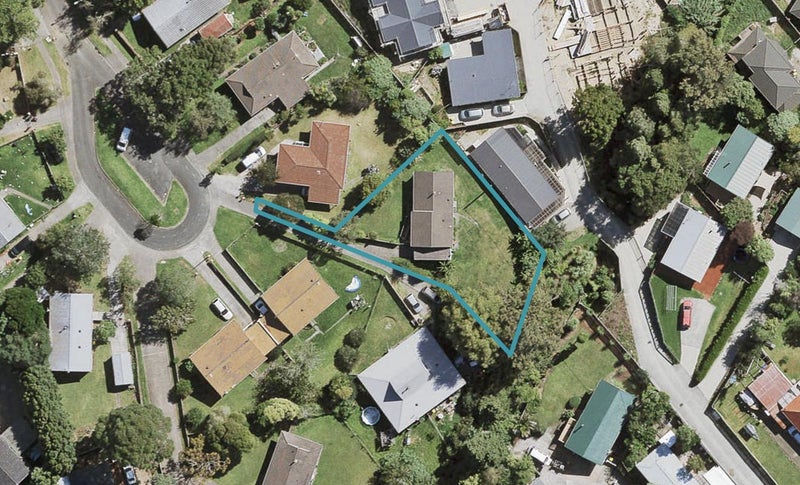 24 Afton Place, Ranui, Auckland - Carousel 1