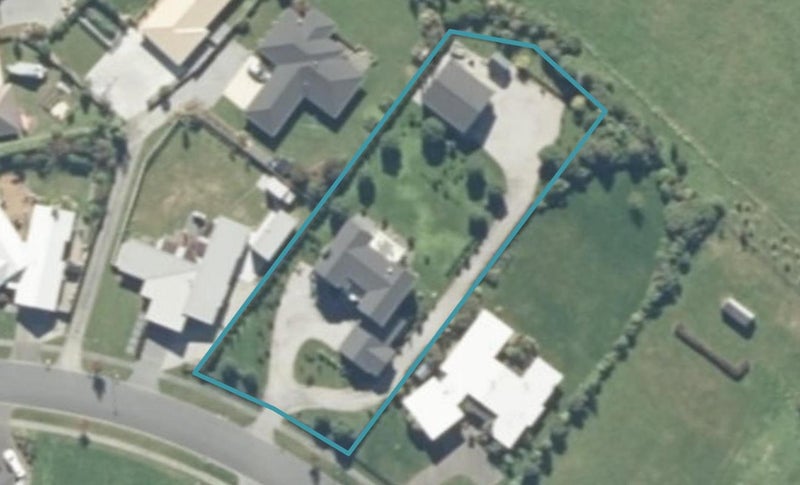 16 Montgomery Crescent, Taupo - Carousel 1