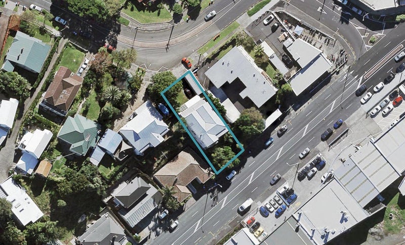 10 Western Springs Road, Morningside, Auckland - Carousel 1