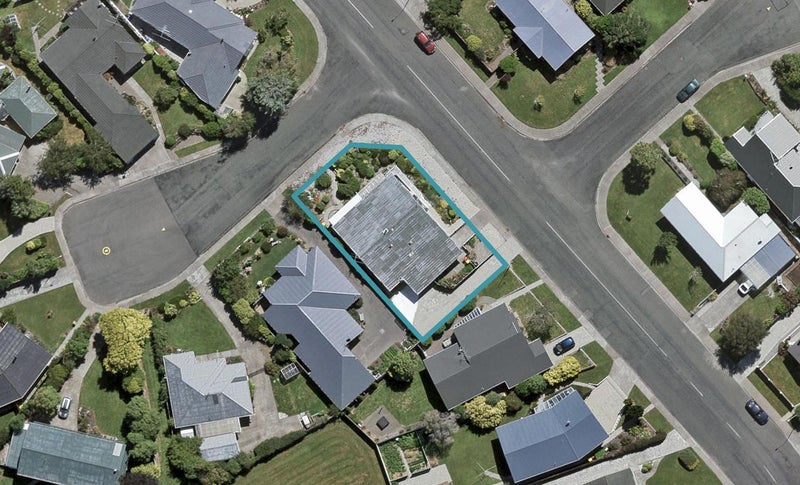 90 Carnarvon Court, Glengarry, Invercargill - Carousel 1