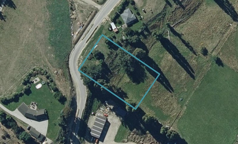 37 Monteith Road, Albert Town, Wānaka - Carousel 1