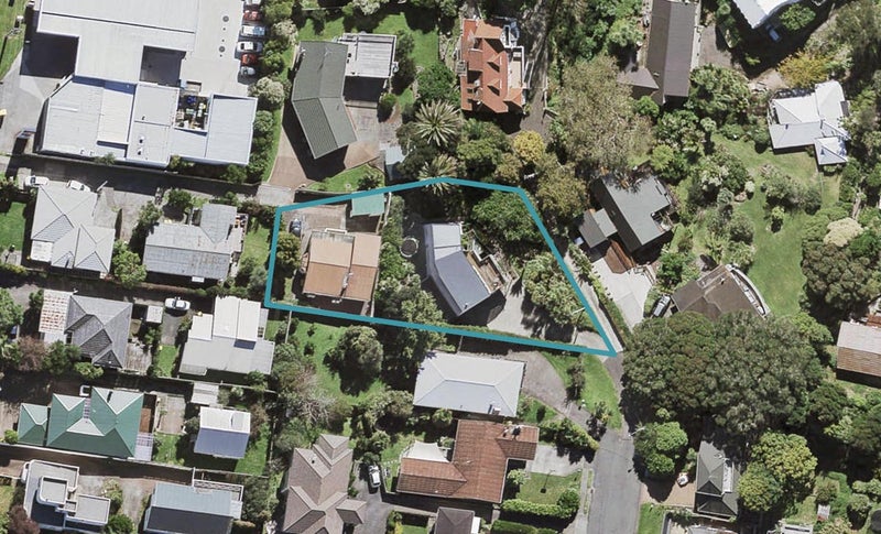 1/26 Speedy Crescent, Hillcrest, Auckland - Carousel 1