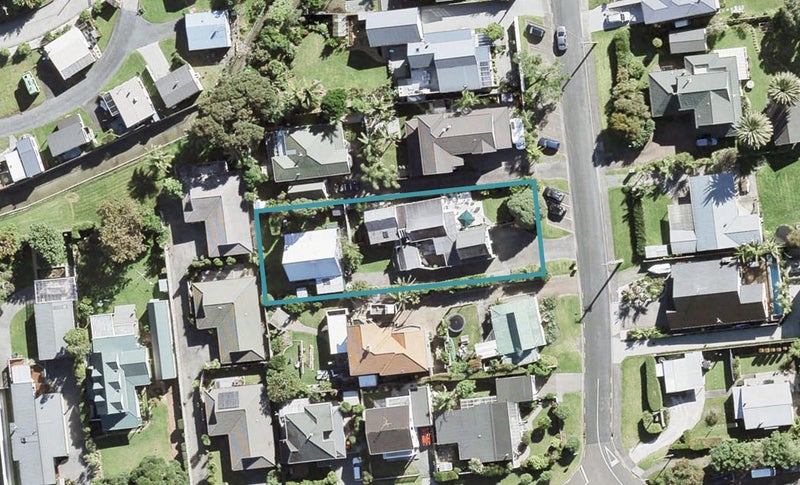 14A Marie Avenue, Red Beach, Whangaparāoa - Carousel 1