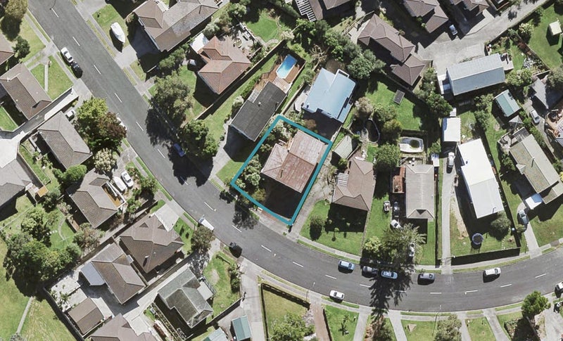 24 Athenic Avenue, Lynfield, Auckland - Carousel 1