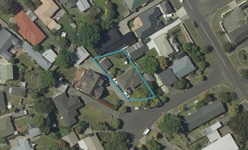 4 Belmont Place, Terrace End, Palmerston North - Carousel 1