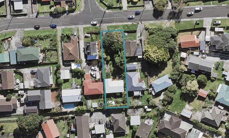33 Sunnyfield Crescent, Glenfield, Auckland - Carousel 1