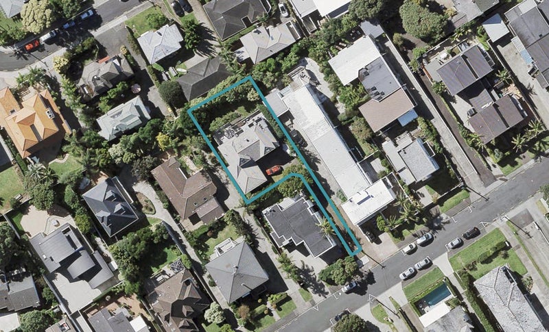24A Sanders Avenue, Takapuna, Auckland - Carousel 1