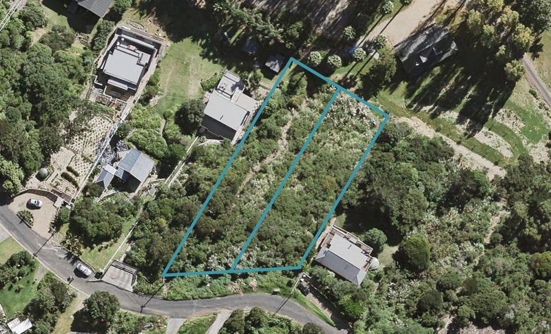 40 Matapana Road, Palm Beach, Waiheke Island - Carousel 1