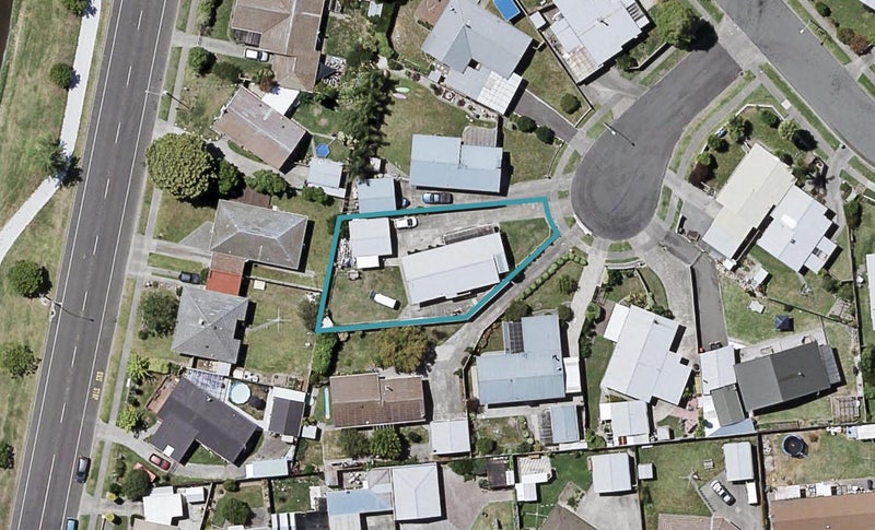37 Lanark Place, Tamatea, Napier - Carousel 1