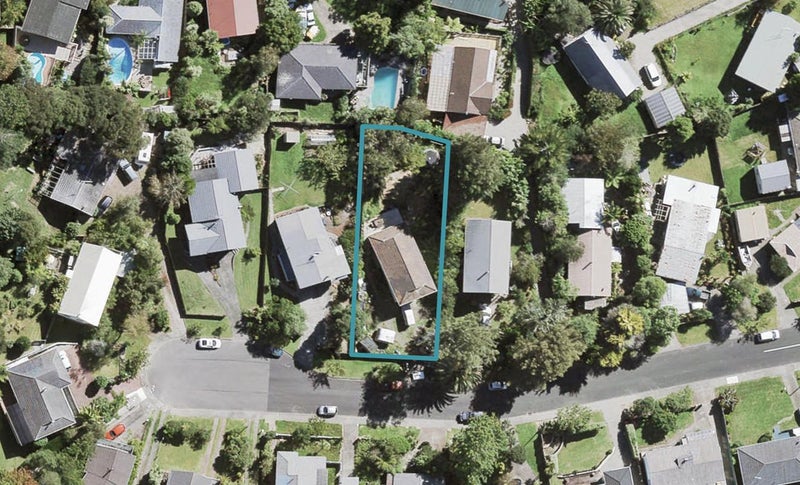 19 Annison Avenue, Glen Eden, Auckland - Carousel 1