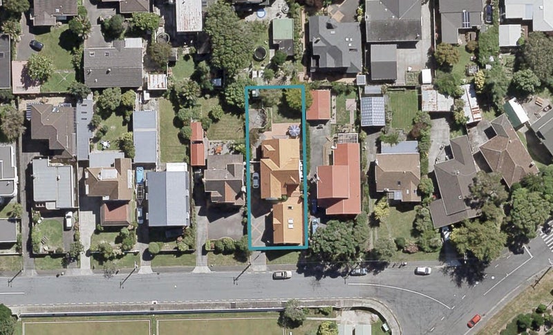 11 Tawa Street, Woburn, Lower Hutt - Carousel 1