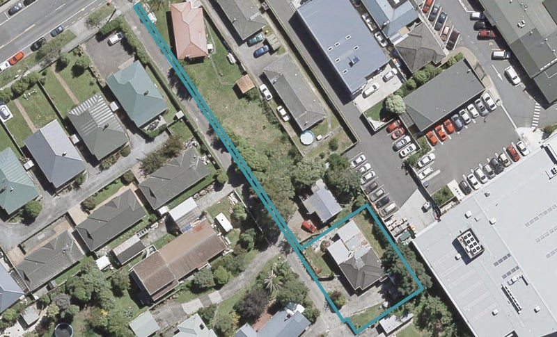 2/17 Kiln Street, Silverstream, Upper Hutt - Carousel 1