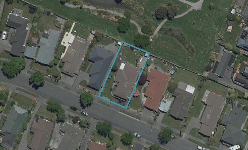 36 Karnak Crescent, Russley, Christchurch - Carousel 1