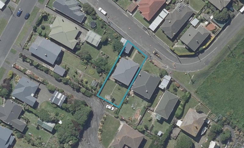 10 Gloucester Street, Andersons Bay, Dunedin - Carousel 1