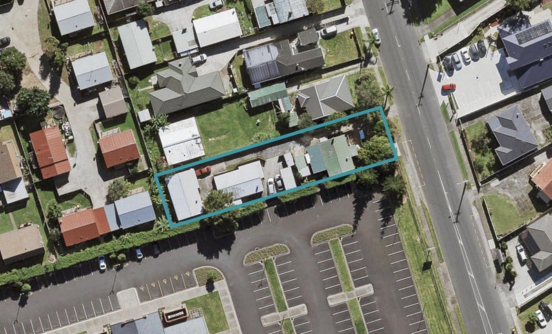 1/9 Robertson Road, Favona, Auckland - Carousel 1