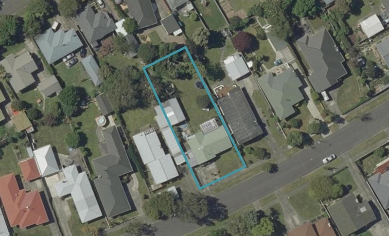 33 Henare Street, West End, Palmerston North - Carousel 1