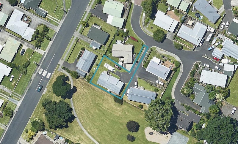 14 Park View Rise, Gate Pa, Tauranga - Carousel 1