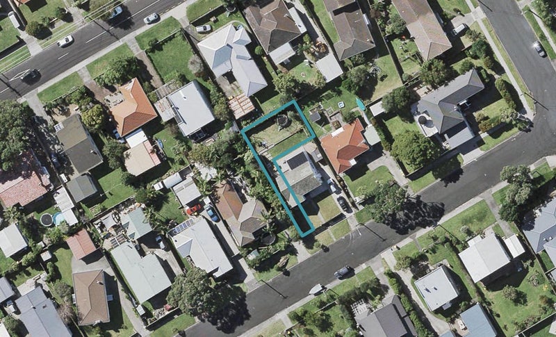 5C David Street, Bayswater, Auckland - Carousel 1