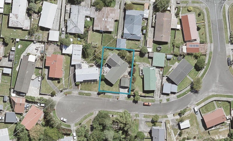 6 Jasper Grove, Birchville, Upper Hutt - Carousel 1