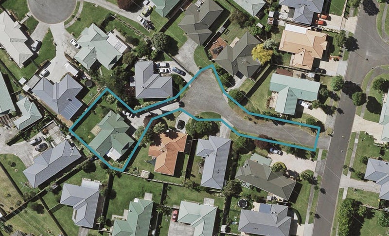 23 Eastland Road, Flat Bush, Auckland - Carousel 1