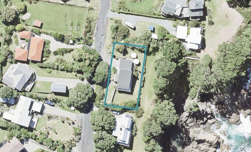 7 Penguin Street, Leigh, Leigh - Carousel 1