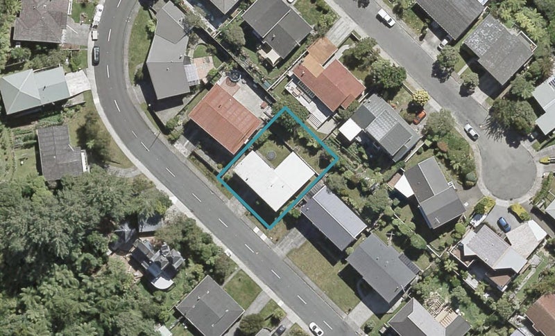 94 Tirohanga Road, Tirohanga, Lower Hutt - Carousel 1