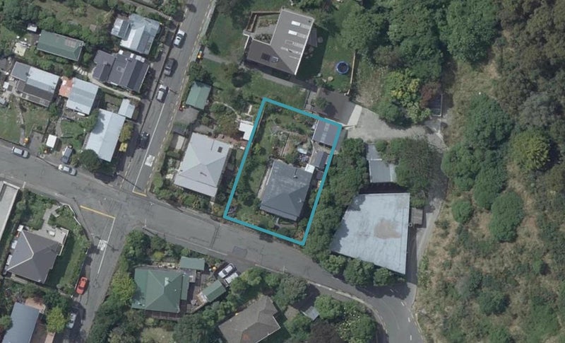 2 Somes Road, Lyttelton, Lyttelton - Carousel 1