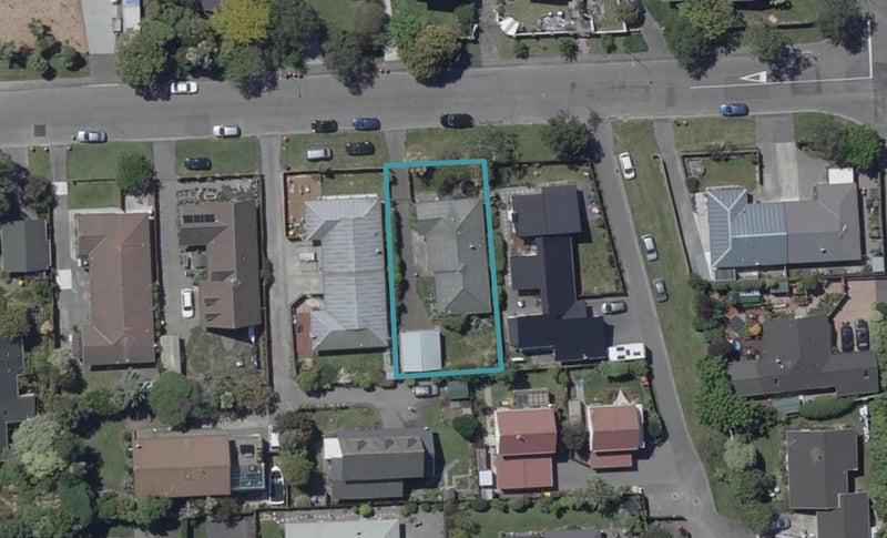25 Laing Crescent, Heathcote Valley, Christchurch - Carousel 1