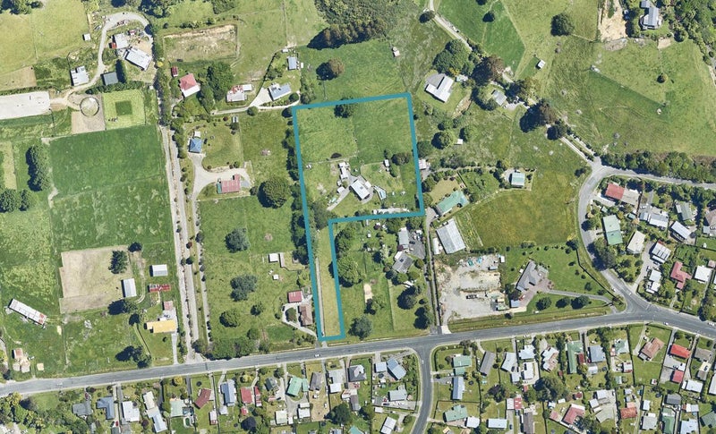 335 Clayton Road, Pukehangi, Rotorua - Carousel 1