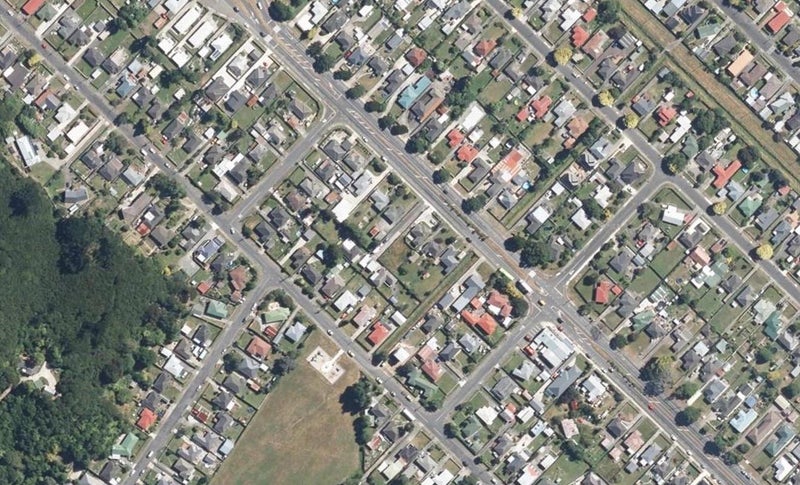 2/167 Wainuiomata Road, Wainuiomata, Lower Hutt - Carousel 1