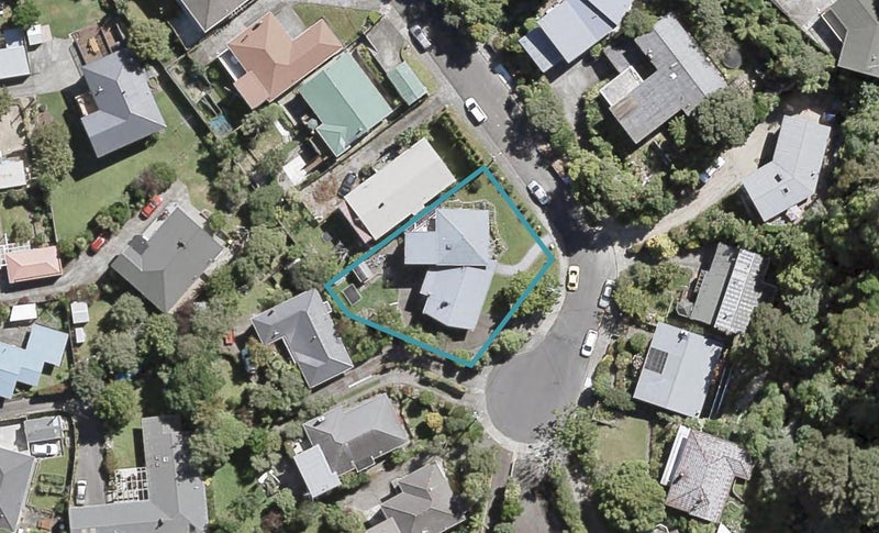 42 Tilbury Street, Fairfield, Lower Hutt - Carousel 1