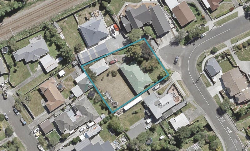 46 Heretaunga Square, Silverstream, Upper Hutt - Carousel 1