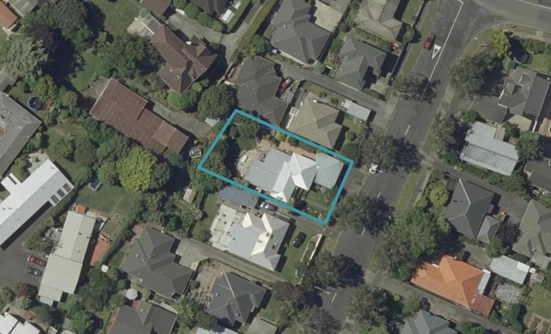 8 Franklin Avenue, Hokowhitu, Palmerston North - Carousel 1