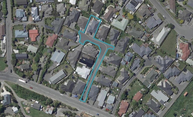 16 Fredrica Lane, Heathcote Valley, Christchurch - Carousel 1
