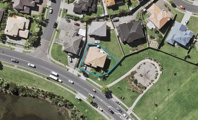 108 Hugh Green Drive, Pinehill, Auckland - Carousel 1