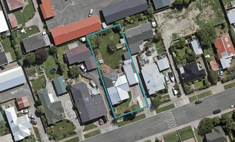 80 Islington Street, Turnbull Thomson Park, Invercargill - Carousel 1