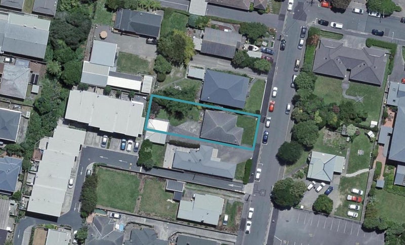 28 Dr Taylor Terrace, Johnsonville, Wellington - Carousel 1