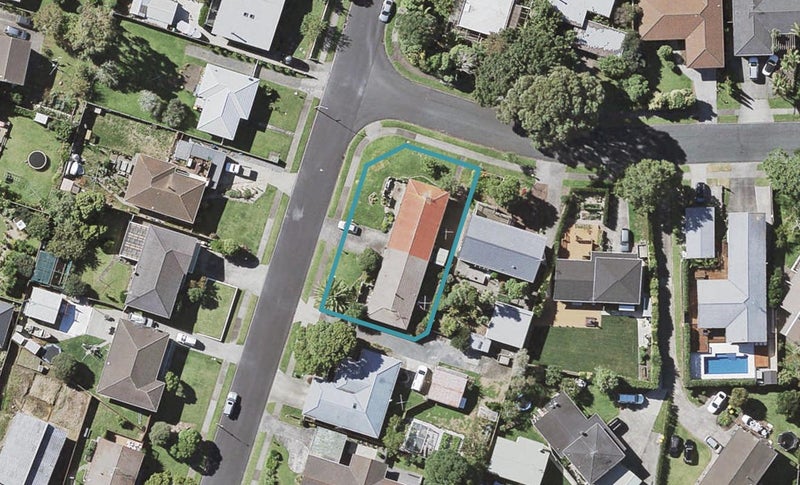 28B Borrowdace Avenue, Botany Downs, Auckland - Carousel 1