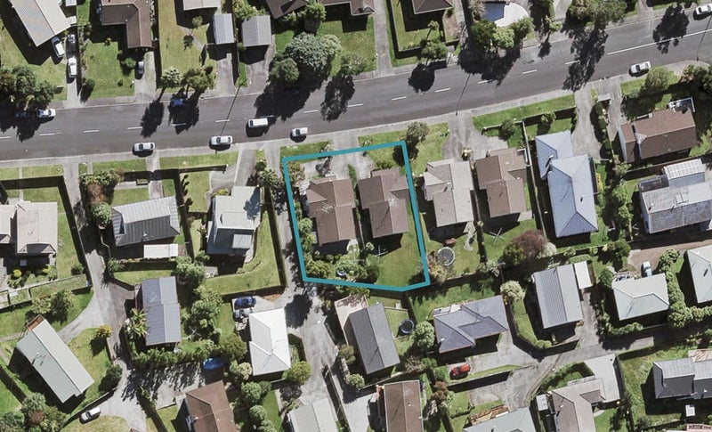 2/20 Barbados Drive, Unsworth Heights, Auckland - Carousel 1