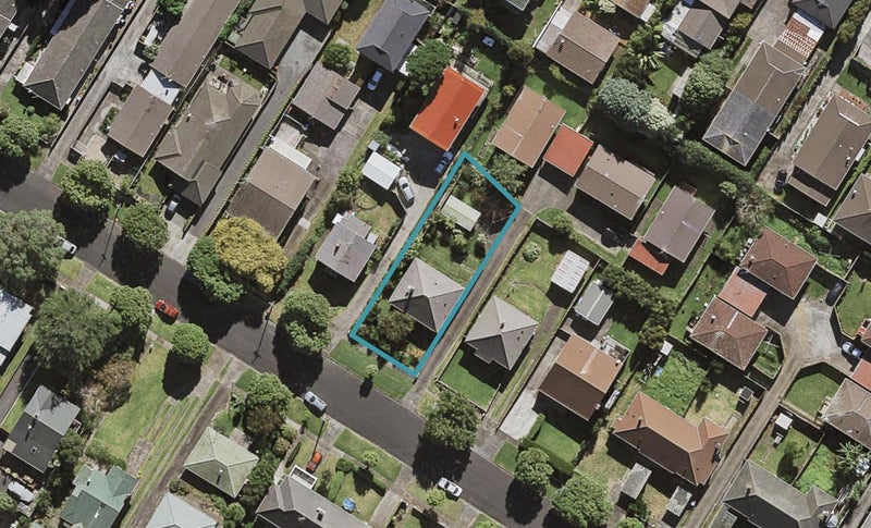 17 Moata Road, One Tree Hill, Auckland - Carousel 1