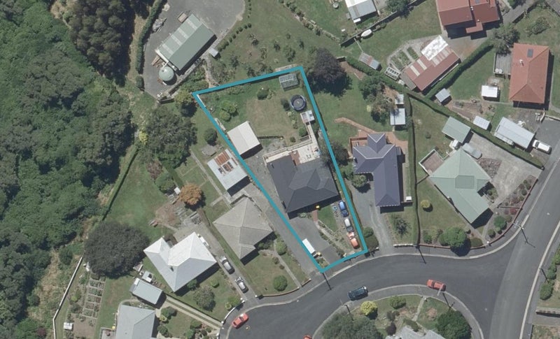 6 Blake Street, Halfway Bush, Dunedin - Carousel 1