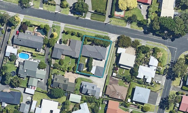 27 Hinewa Road, Otumoetai, Tauranga - Carousel 1